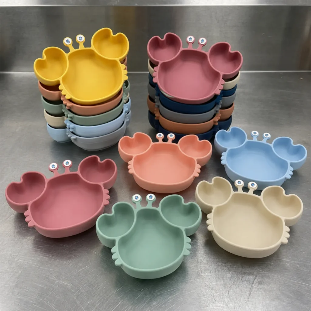 BPA-Free Silicone Crab Shaped Suction Plate Wholesale Private Label 02
